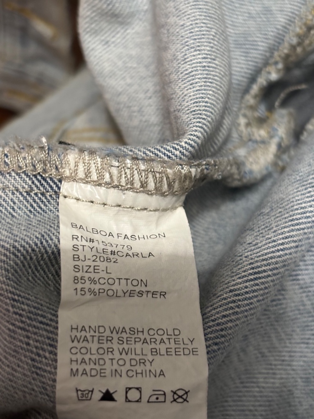 BALBOA "Carla" Light Denim Cropped Blue Jean Jacket Women's Size Large - Picture 9 of 12